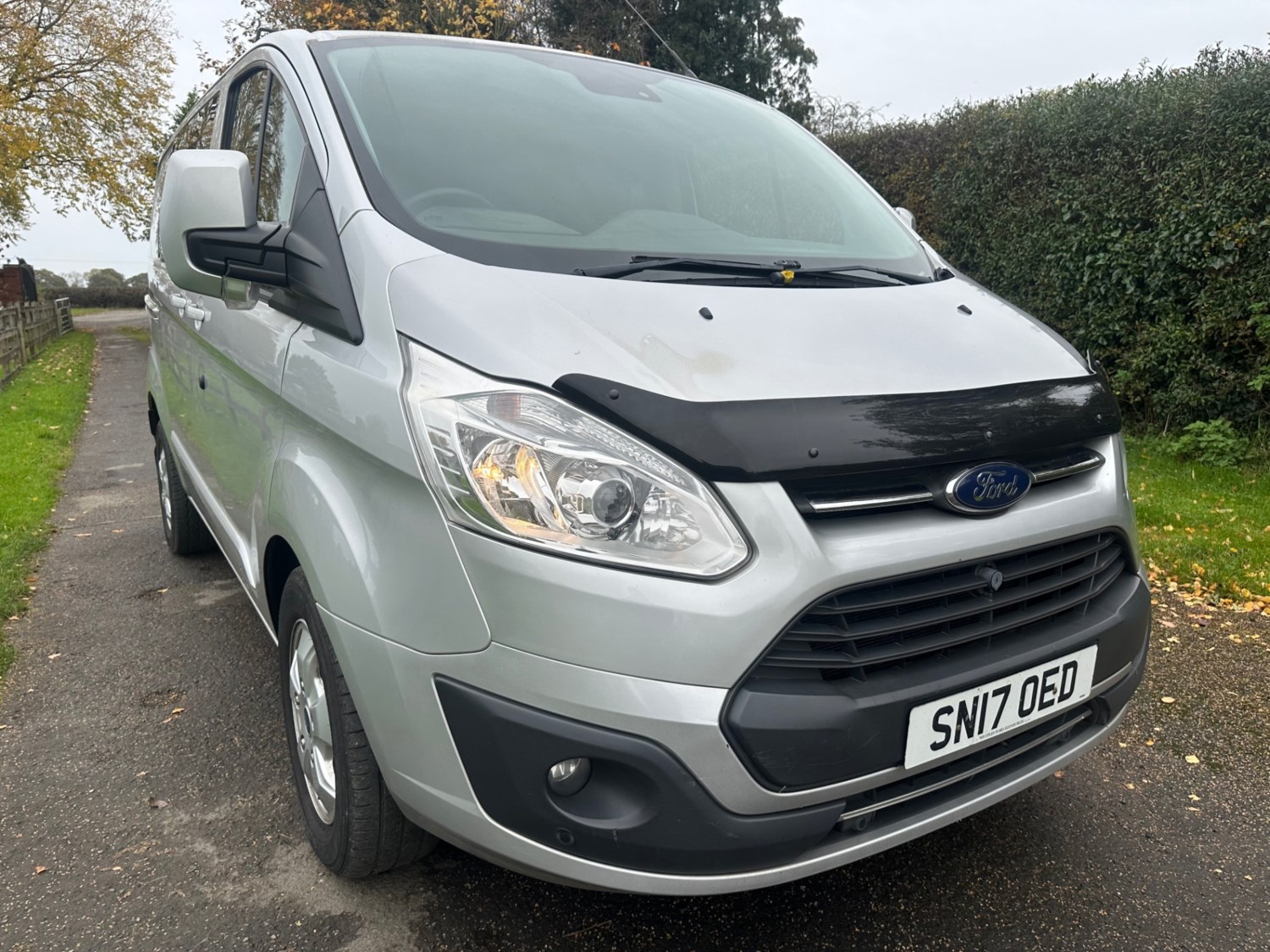 Ford Transit Custom Listing Image