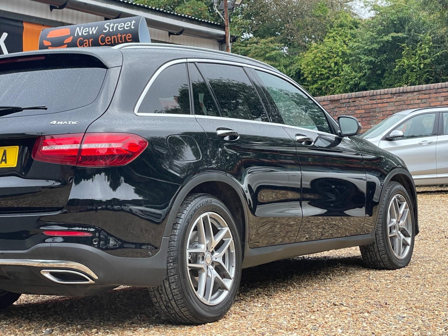 Mercedes-Benz GLC Listing Image