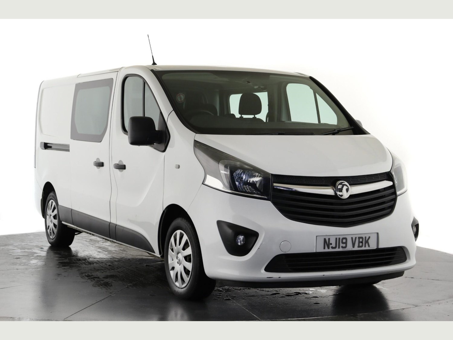 Vauxhall Vivaro Listing Image