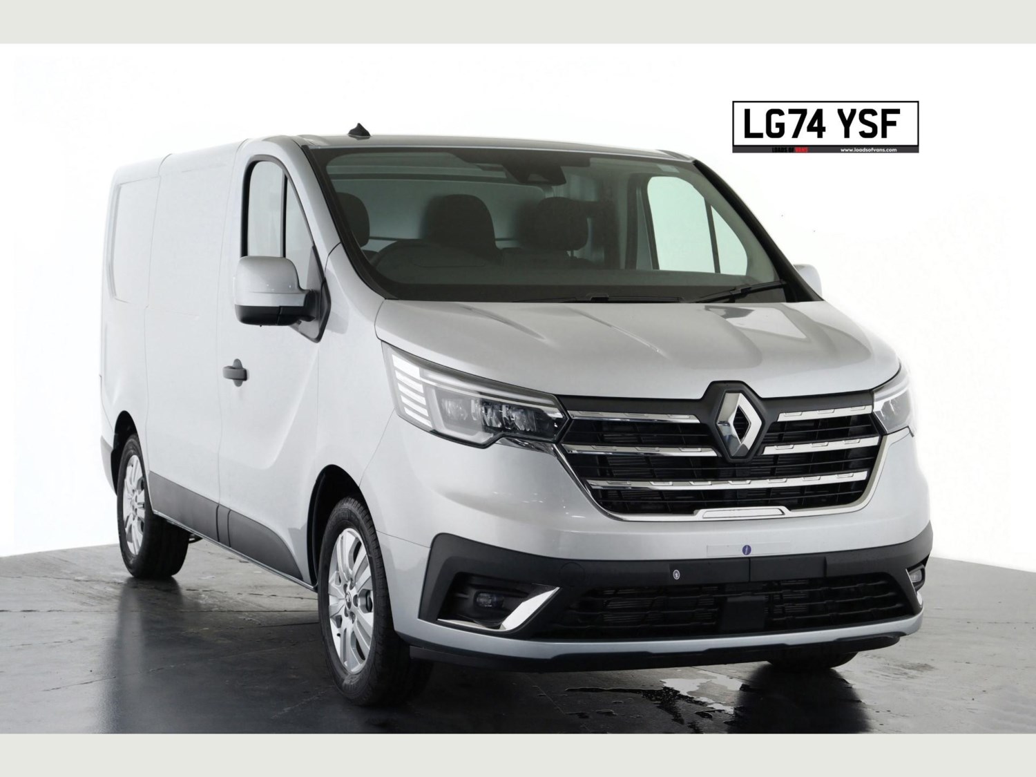 Renault Trafic Listing Image