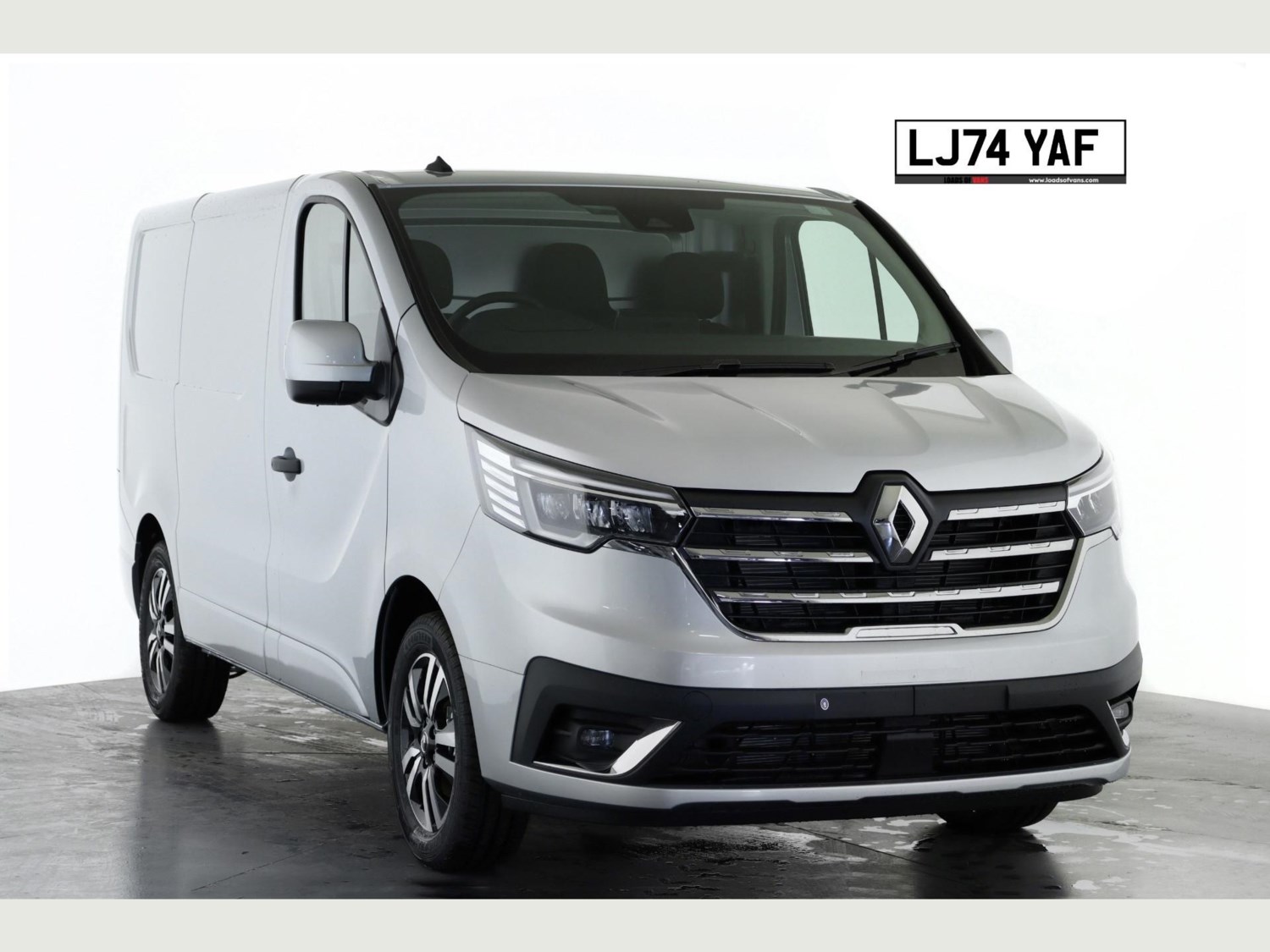 Renault Trafic Listing Image