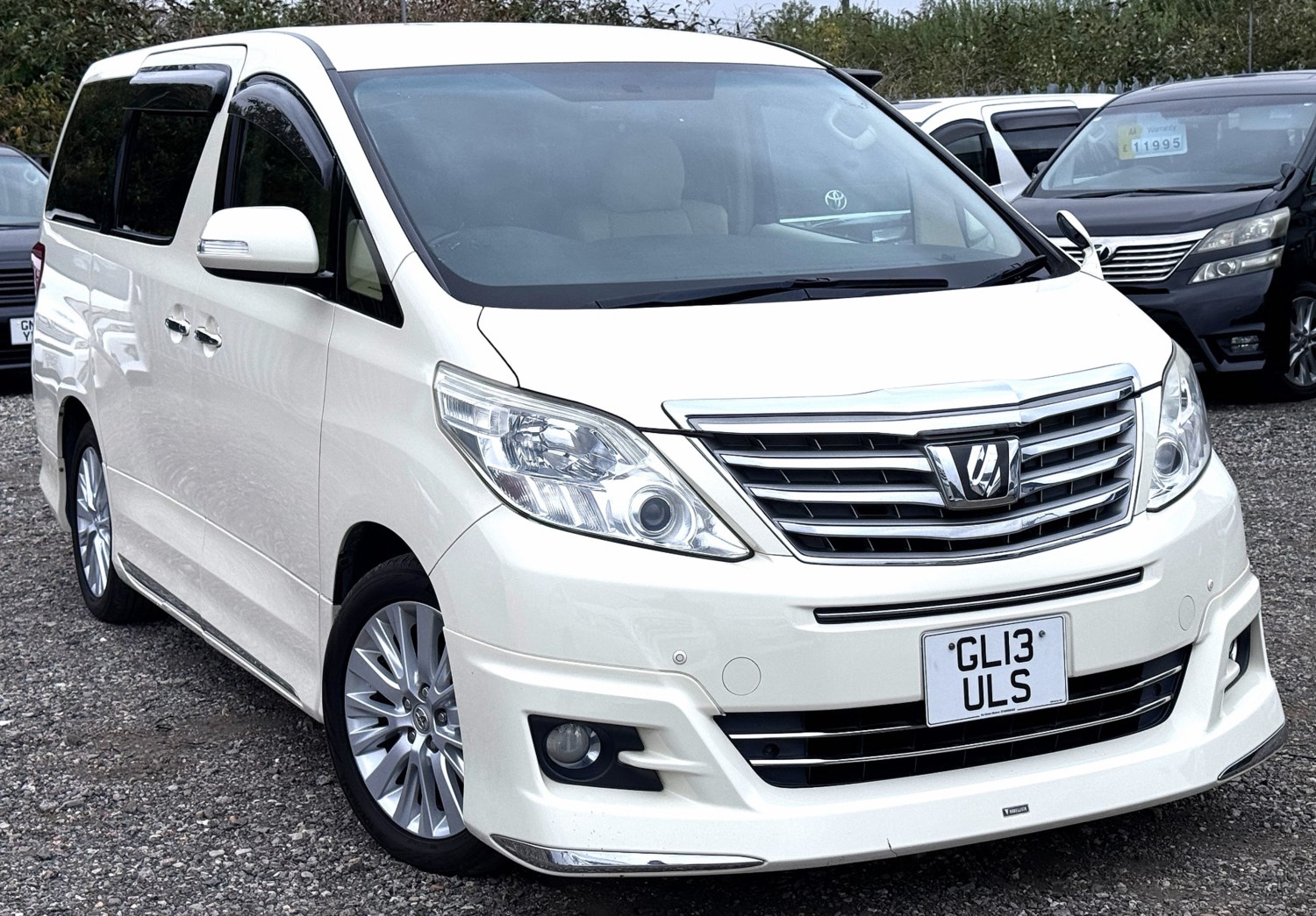 Toyota Alphard Listing Image