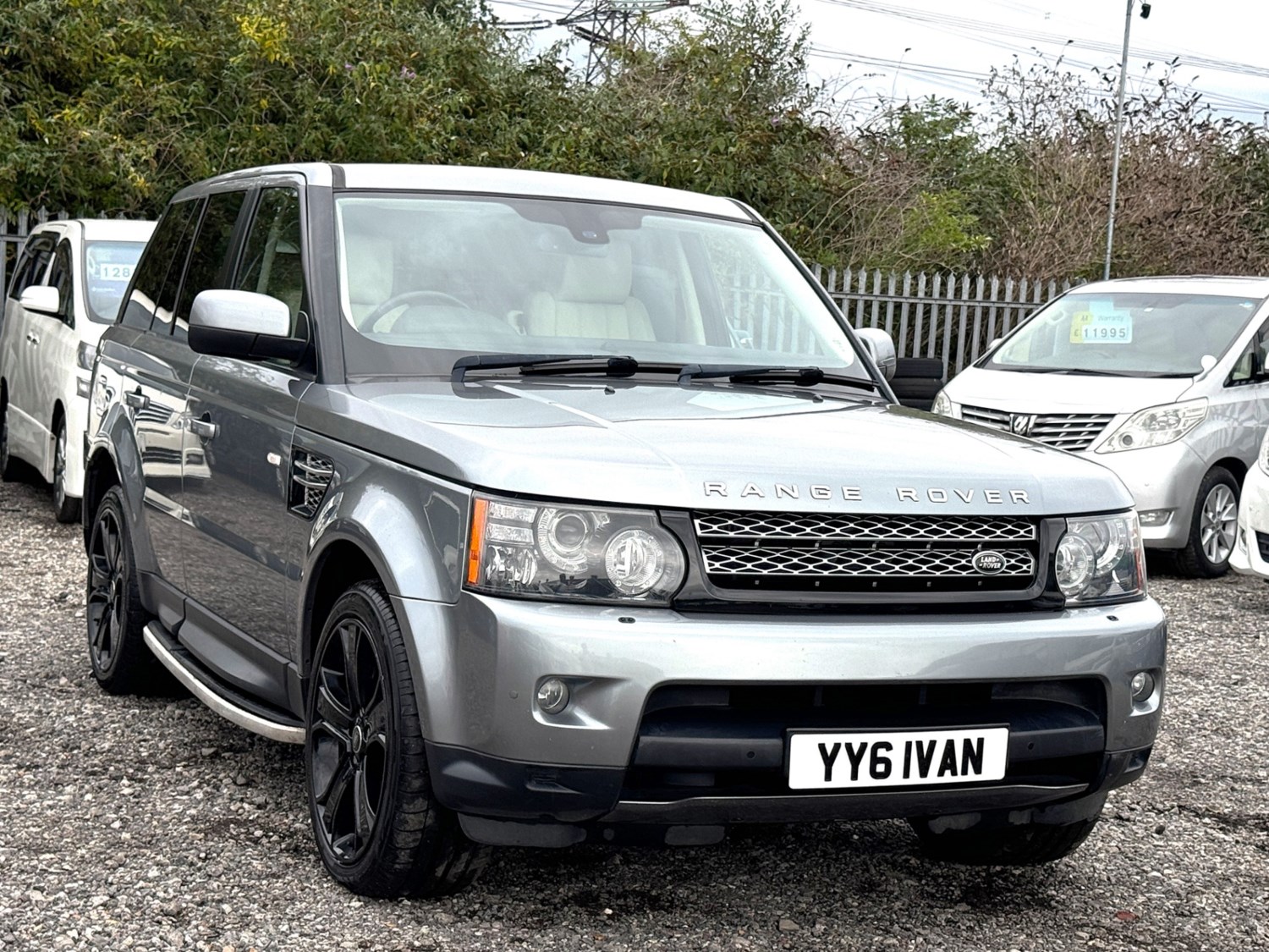 Land Rover Range Rover Sport Listing Image