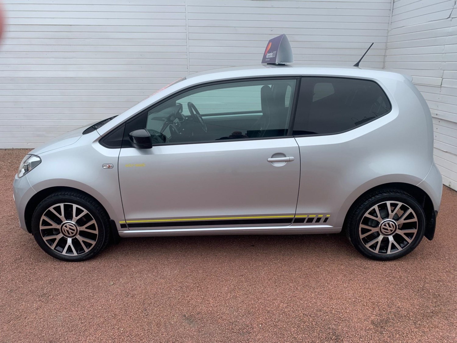 Volkswagen up! Listing Image