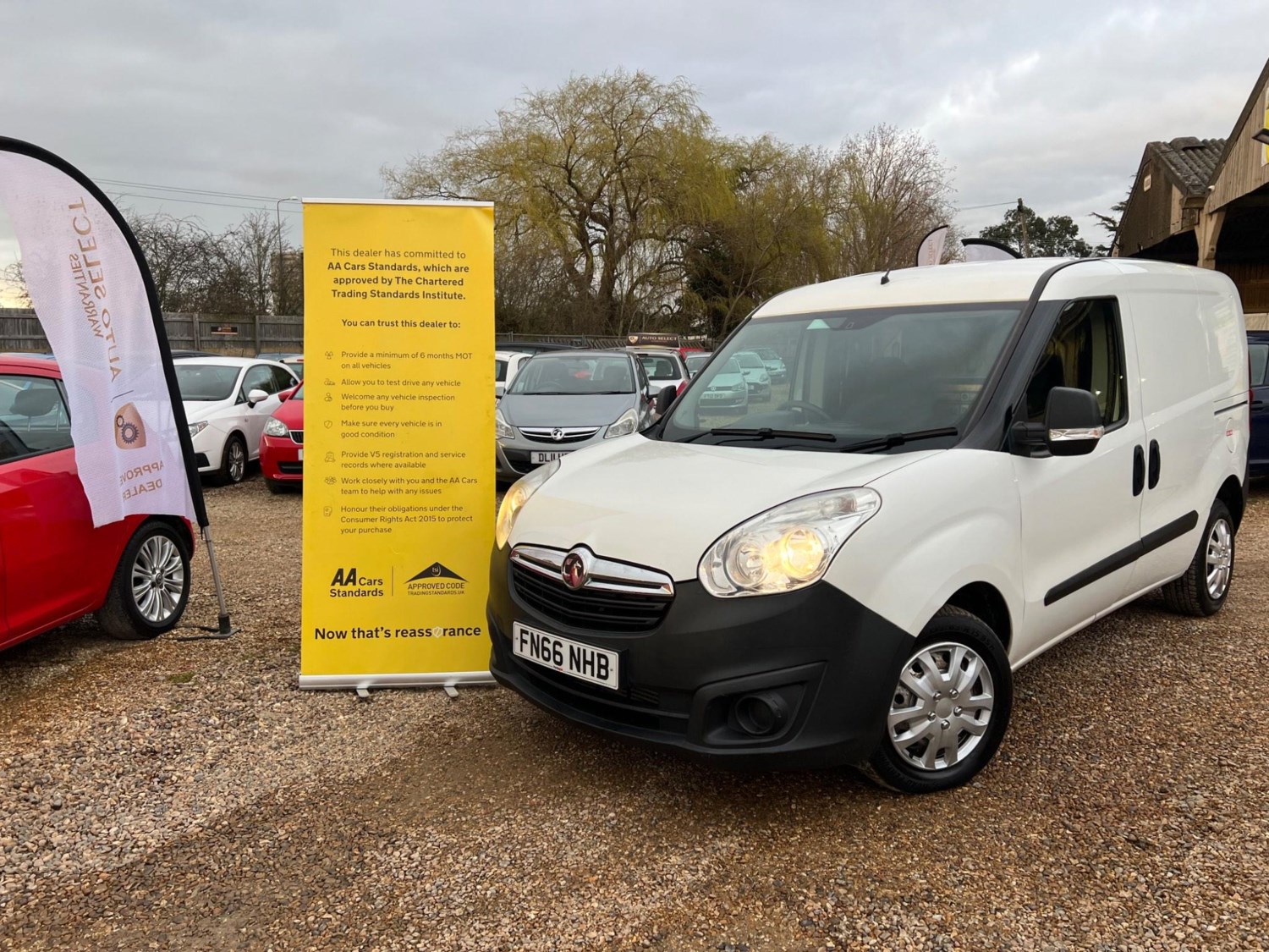 Vauxhall Combo Listing Image