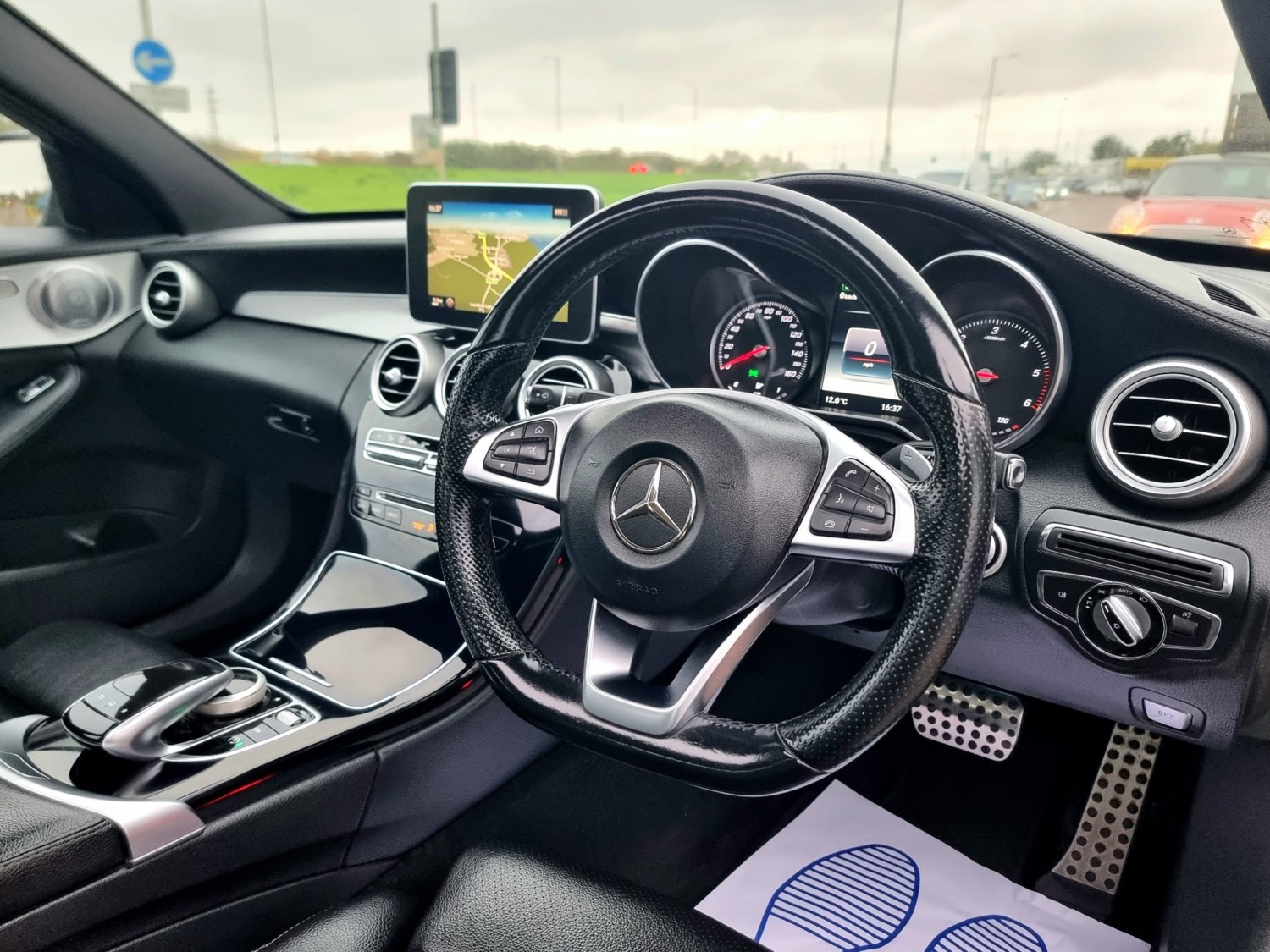 Mercedes-Benz C-Class Listing Image