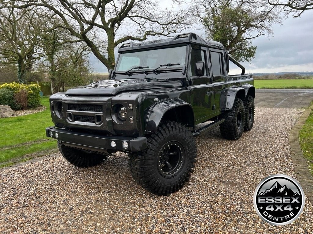 Land Rover Defender Listing Image