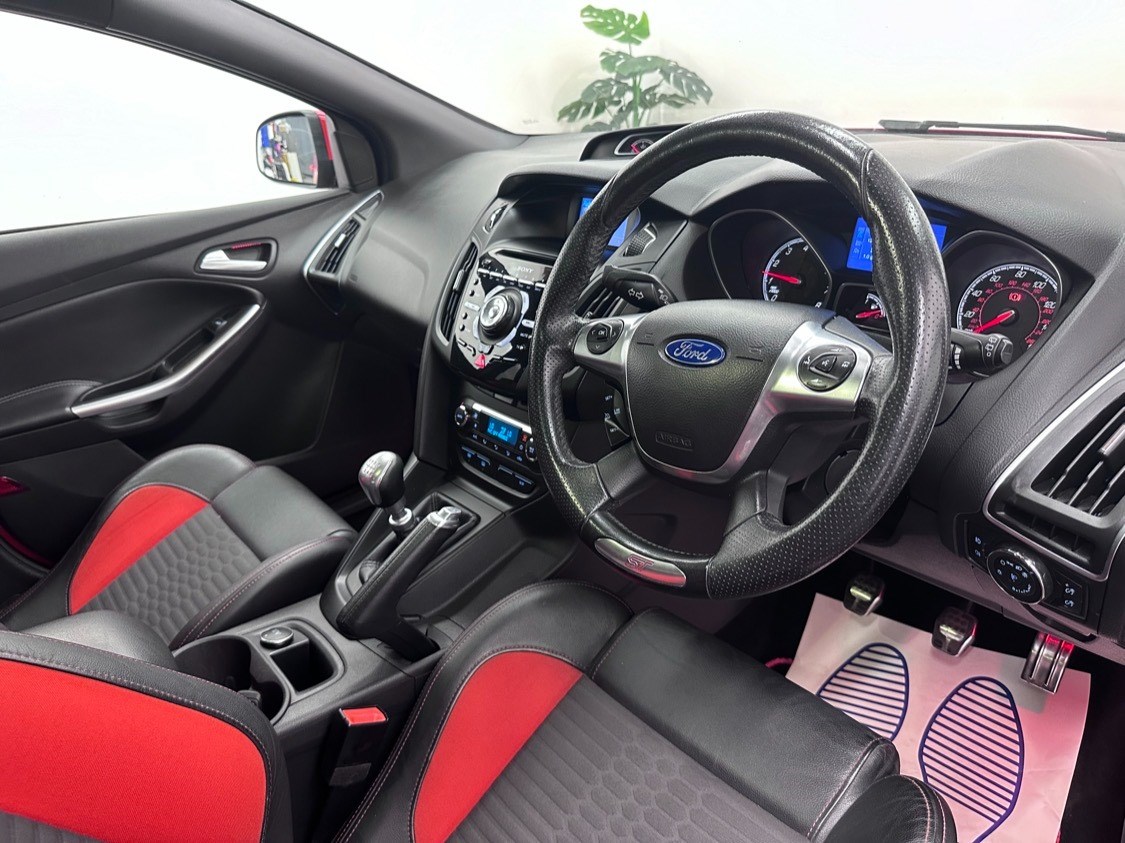 Ford Focus Listing Image