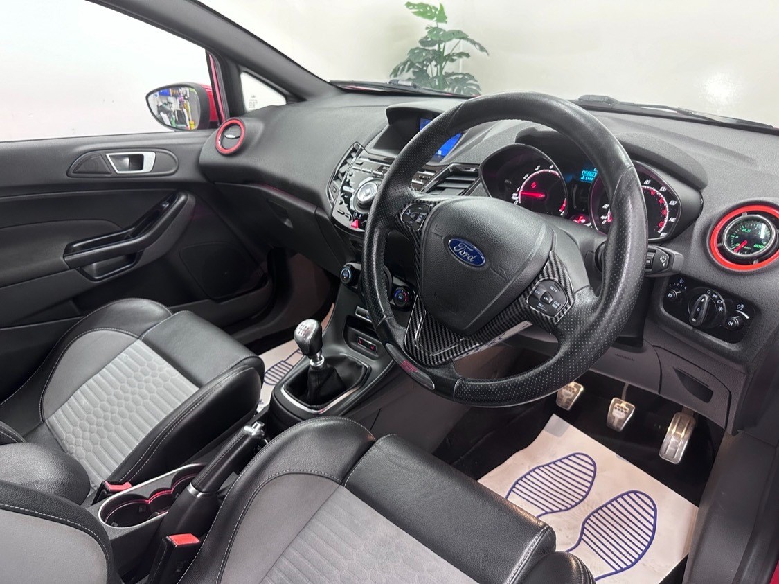 Ford Fiesta Listing Image