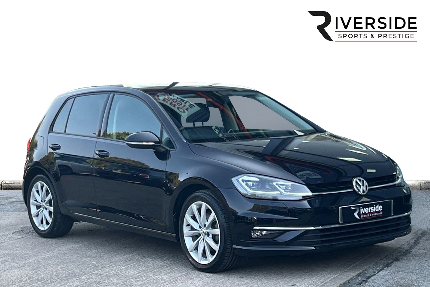 Volkswagen Golf Listing Image