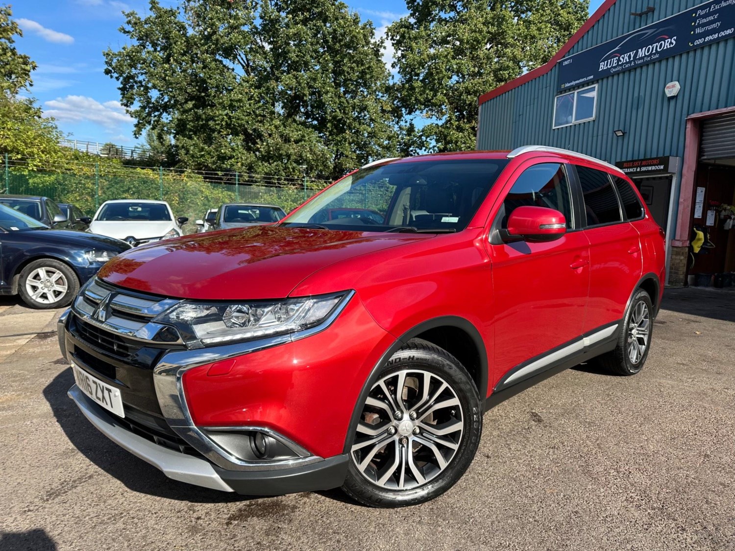 Mitsubishi Outlander Listing Image