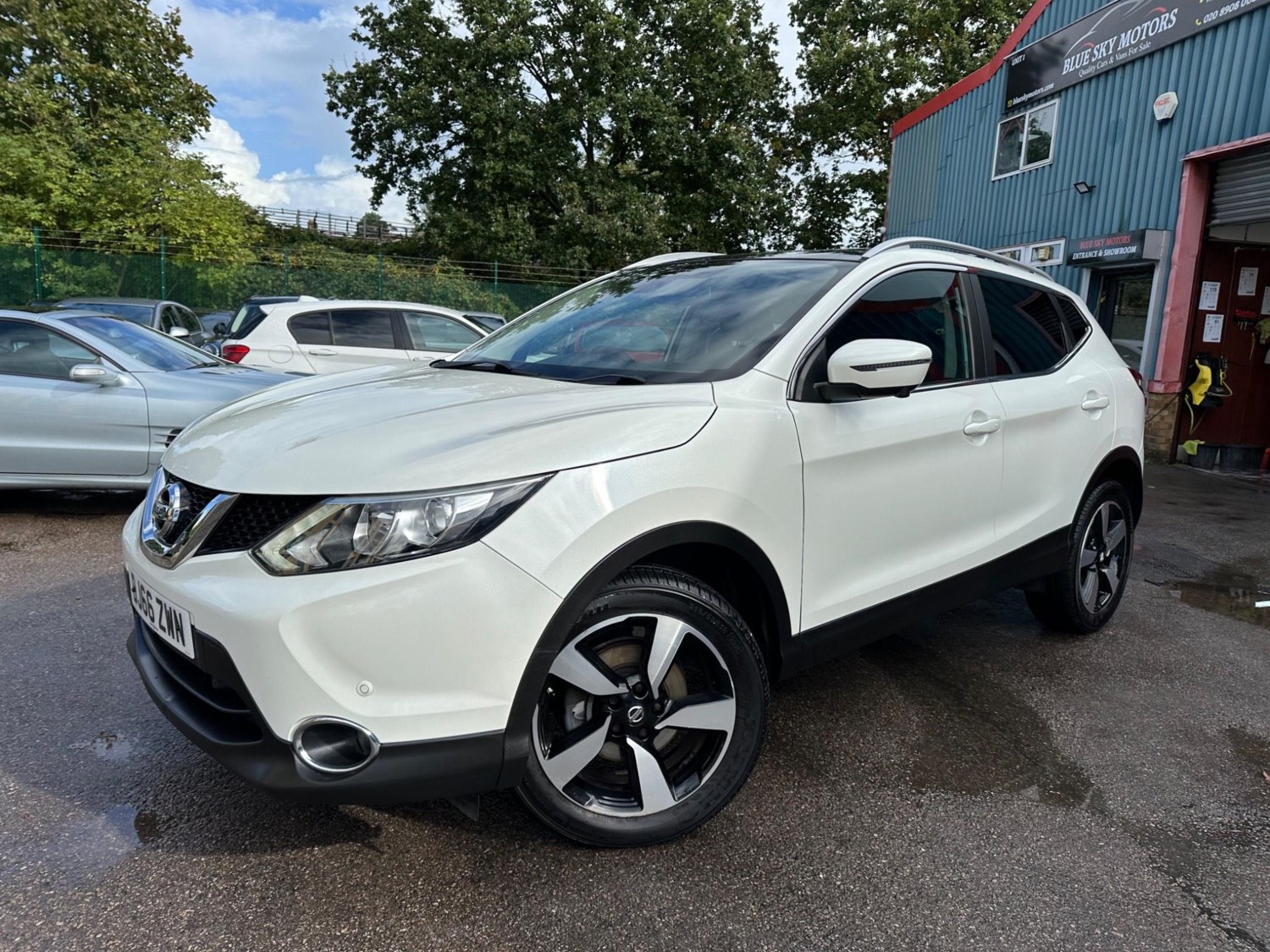 Nissan Qashqai Listing Image