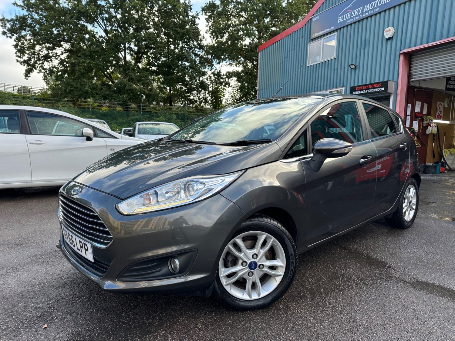 Ford Fiesta Listing Image