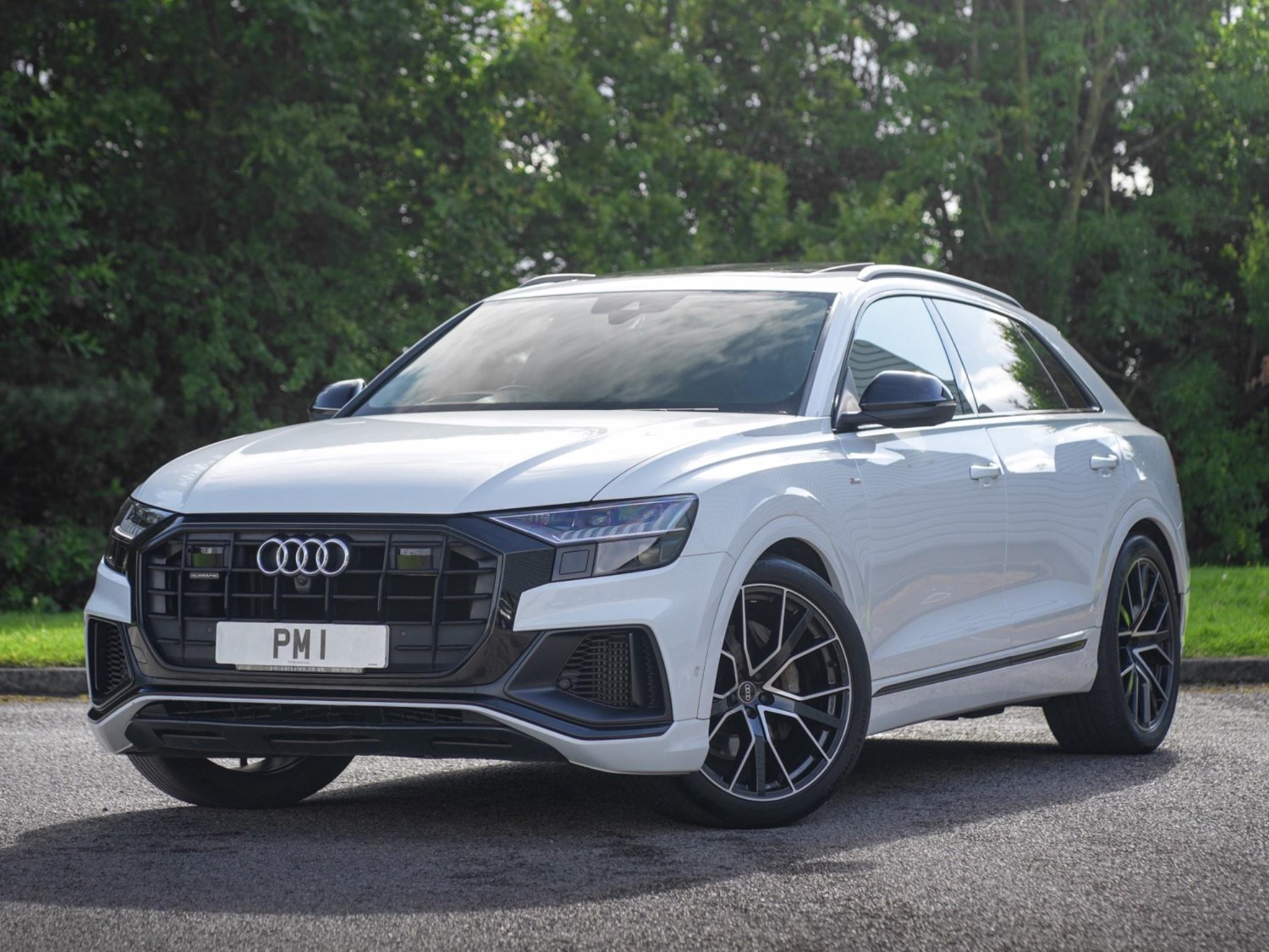 Audi Q8 Listing Image