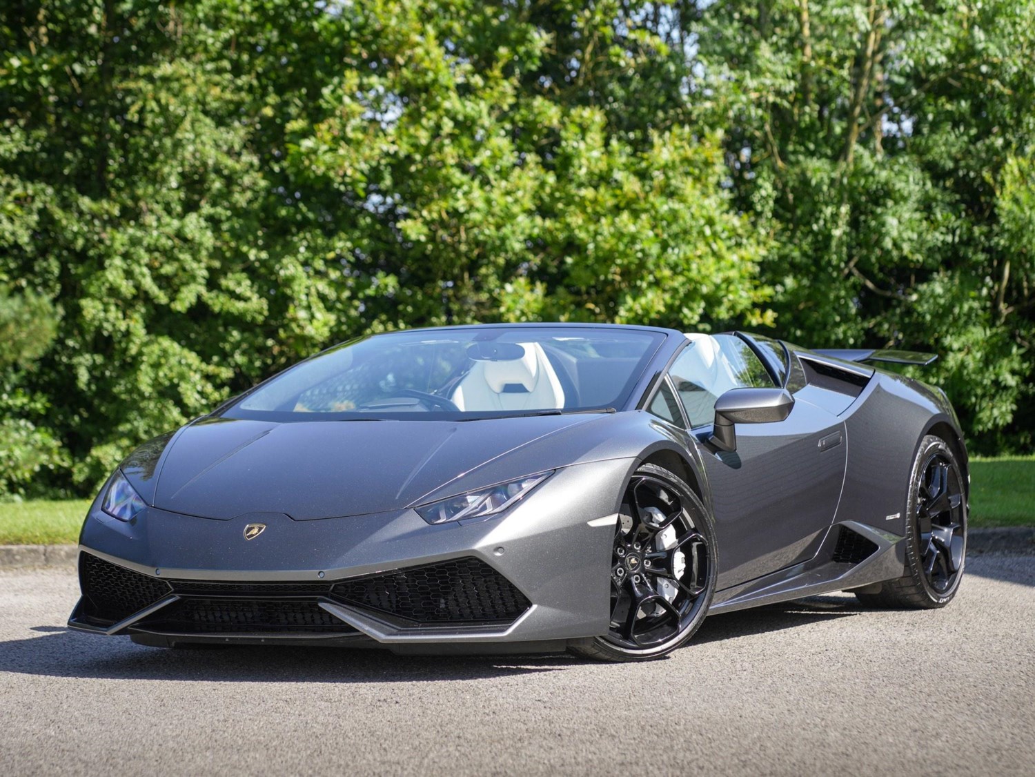 Lamborghini Huracan Listing Image