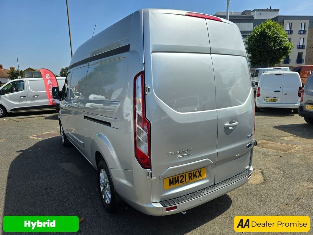 Ford Transit Custom Listing Image