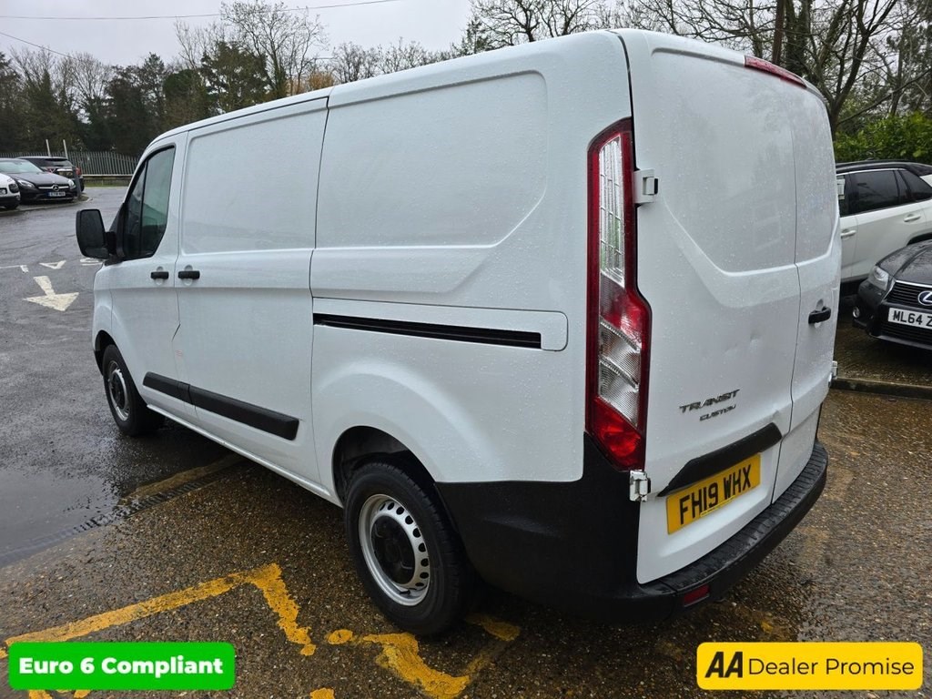 Ford Transit Custom Listing Image