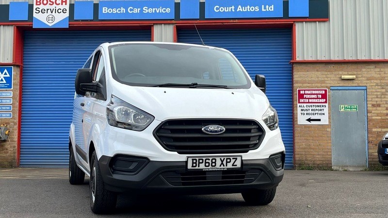 Ford Transit Custom Listing Image