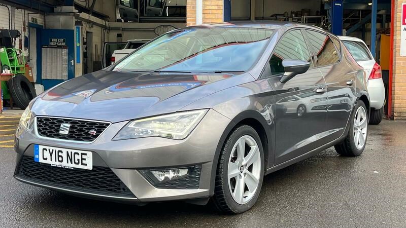 SEAT Leon Listing Image