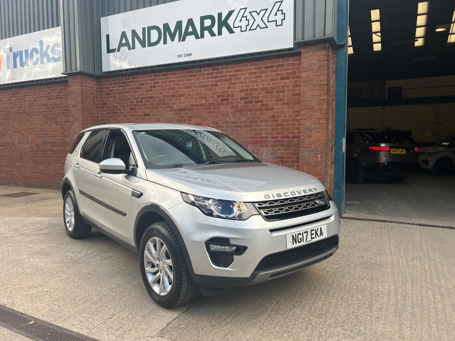 Land Rover Discovery Sport Listing Image