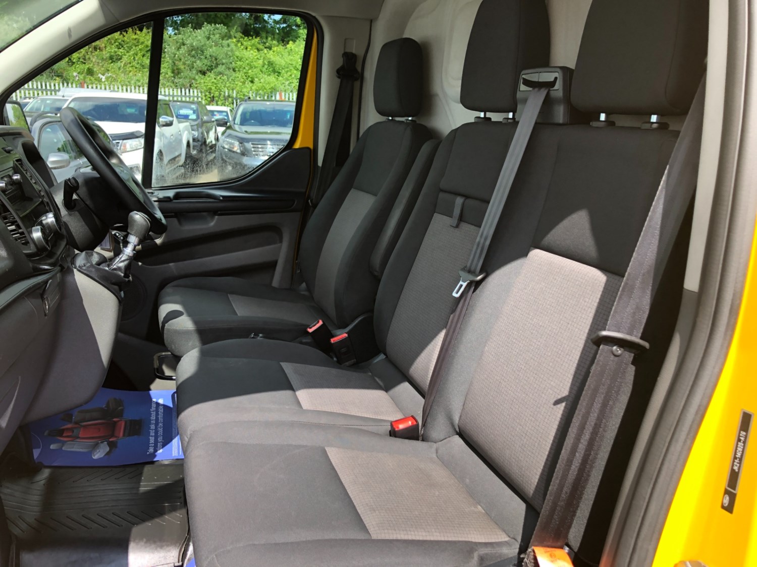 Ford Transit Custom Listing Image