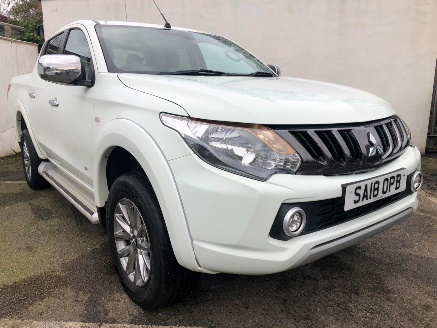 Mitsubishi L200 Listing Image