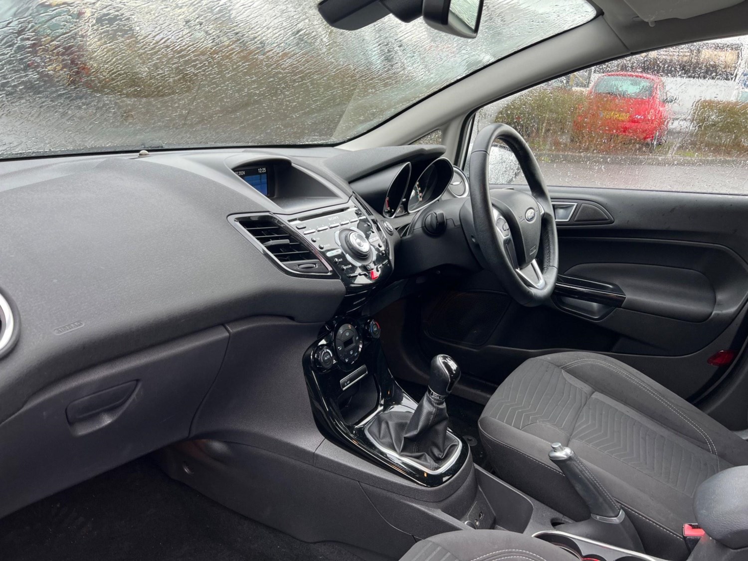 Ford Fiesta Listing Image