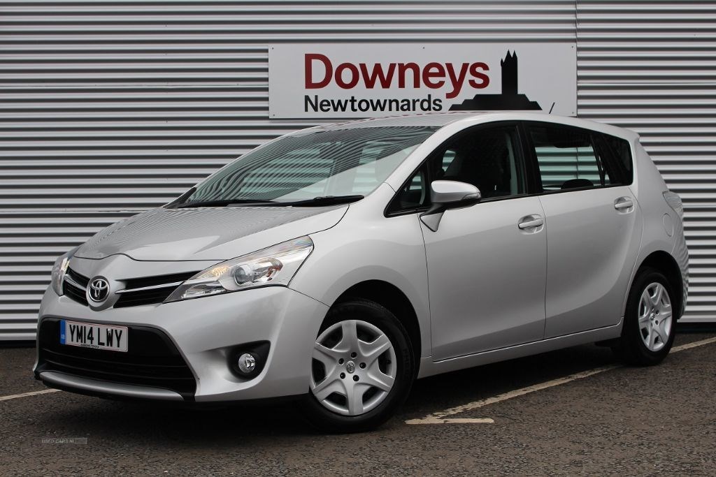 Toyota Verso Listing Image