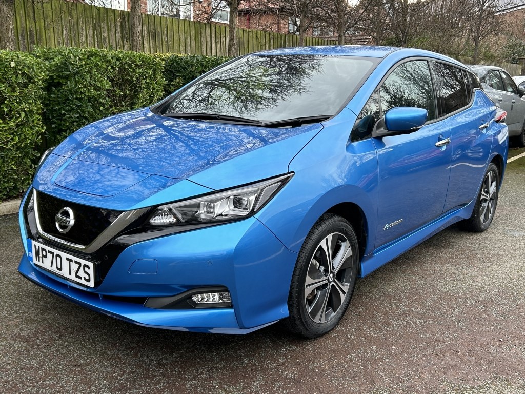 Nissan Leaf Listing Image