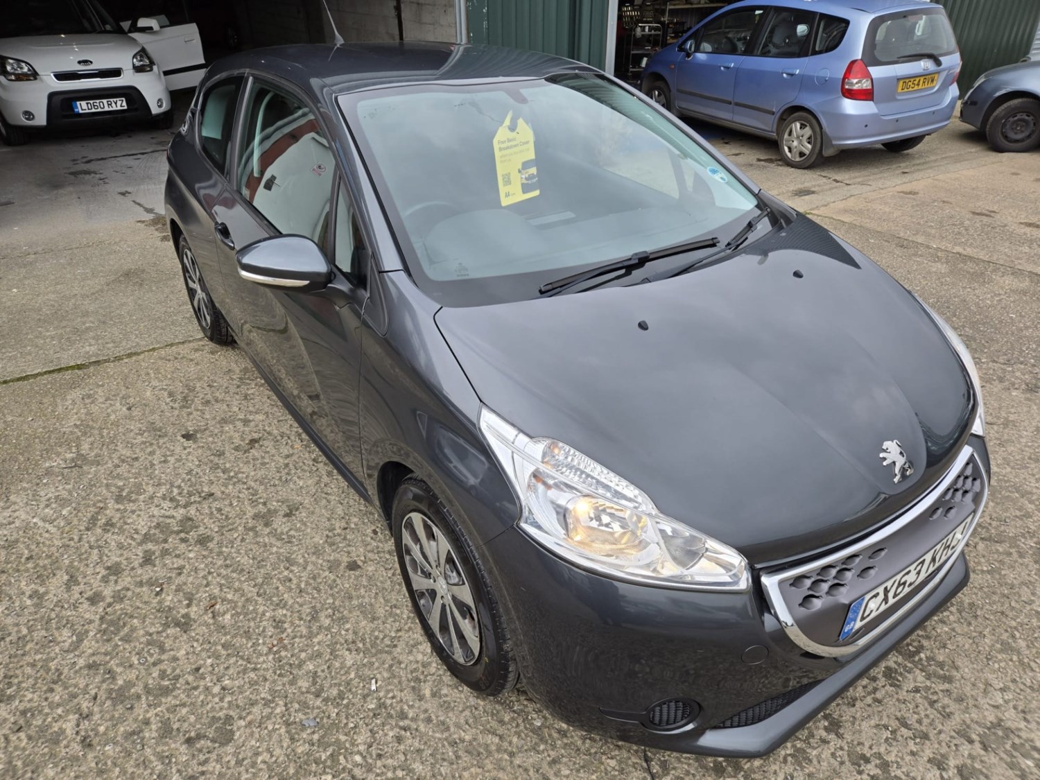 Peugeot 208 Listing Image