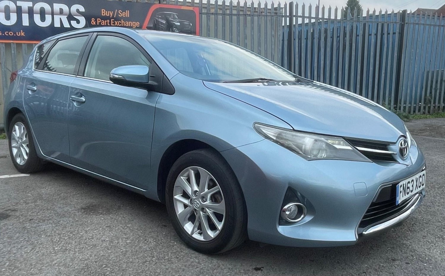 Toyota Auris Listing Image