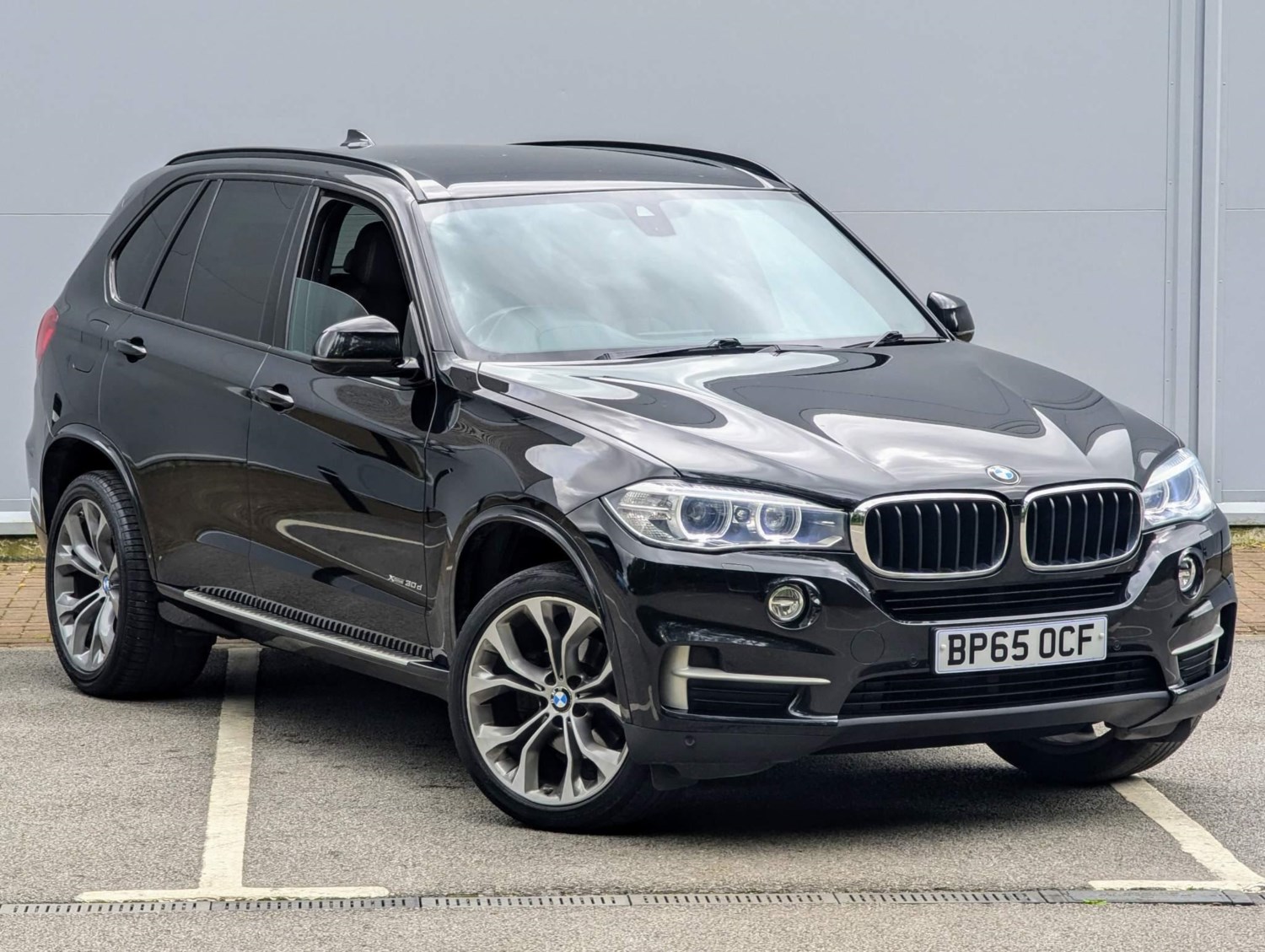 BMW X5 Listing Image