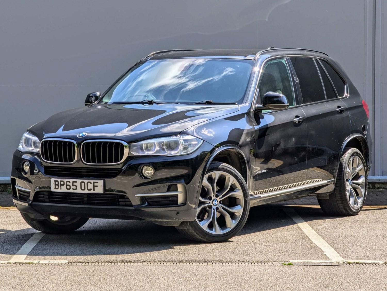 BMW X5 Listing Image