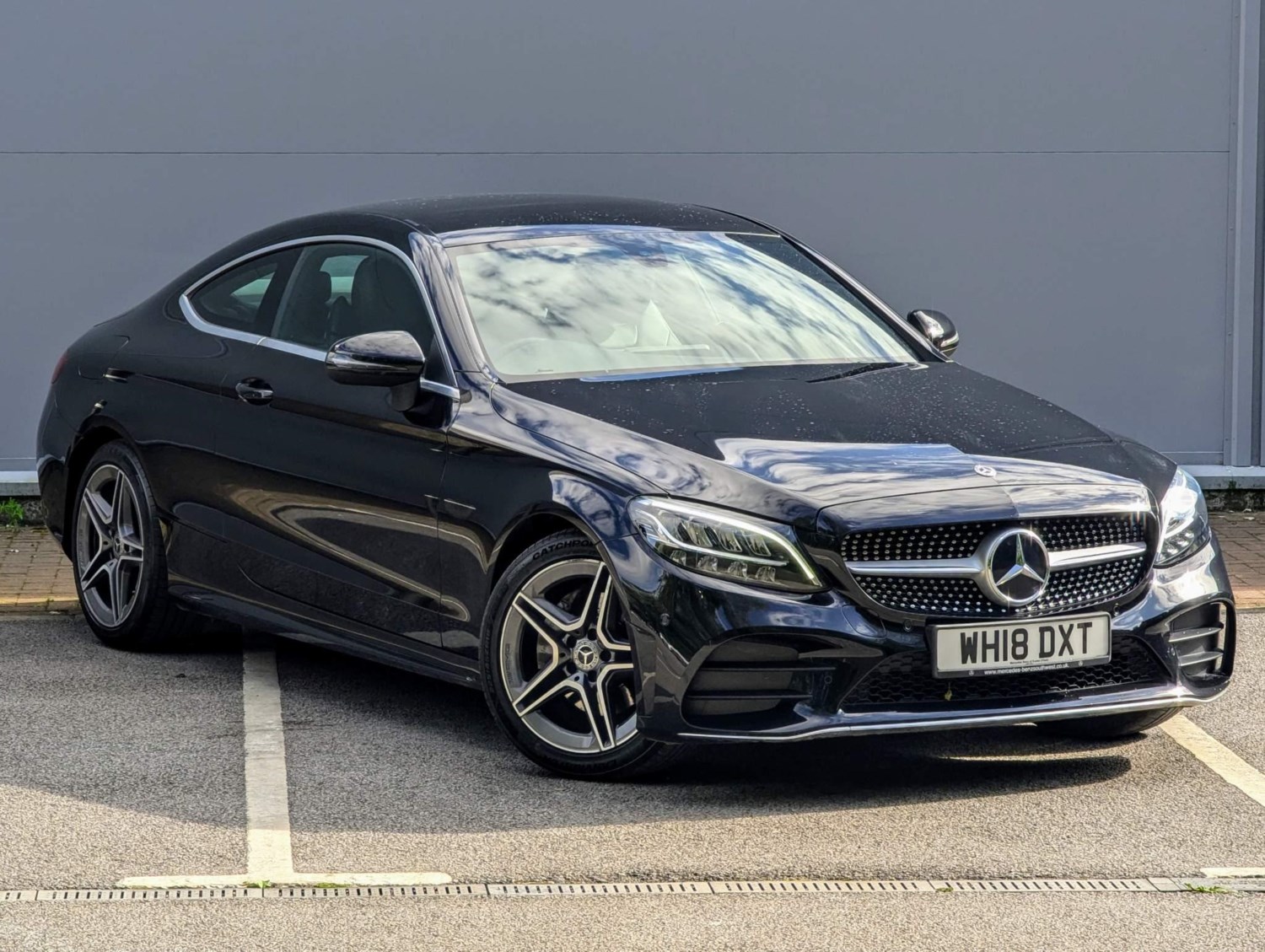 Mercedes-Benz C-Class Listing Image