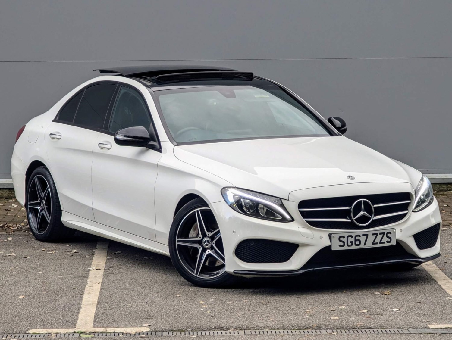 Mercedes-Benz C-Class Listing Image