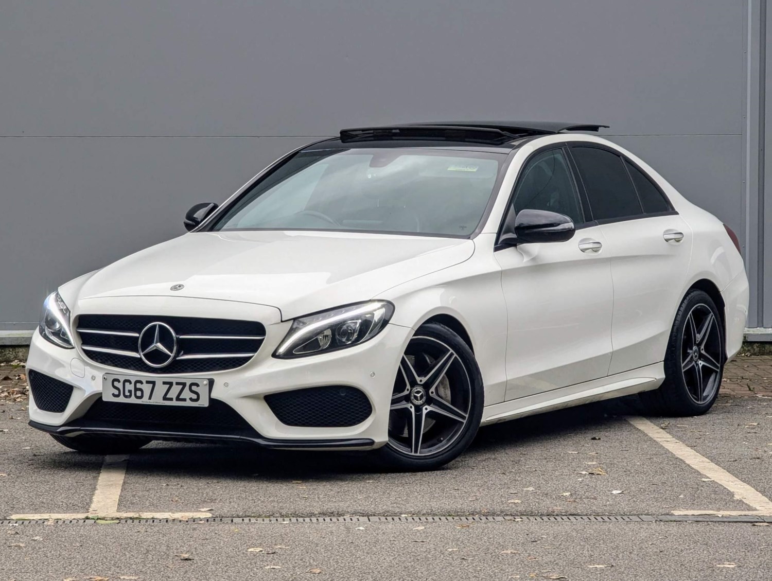 Mercedes-Benz C-Class Listing Image