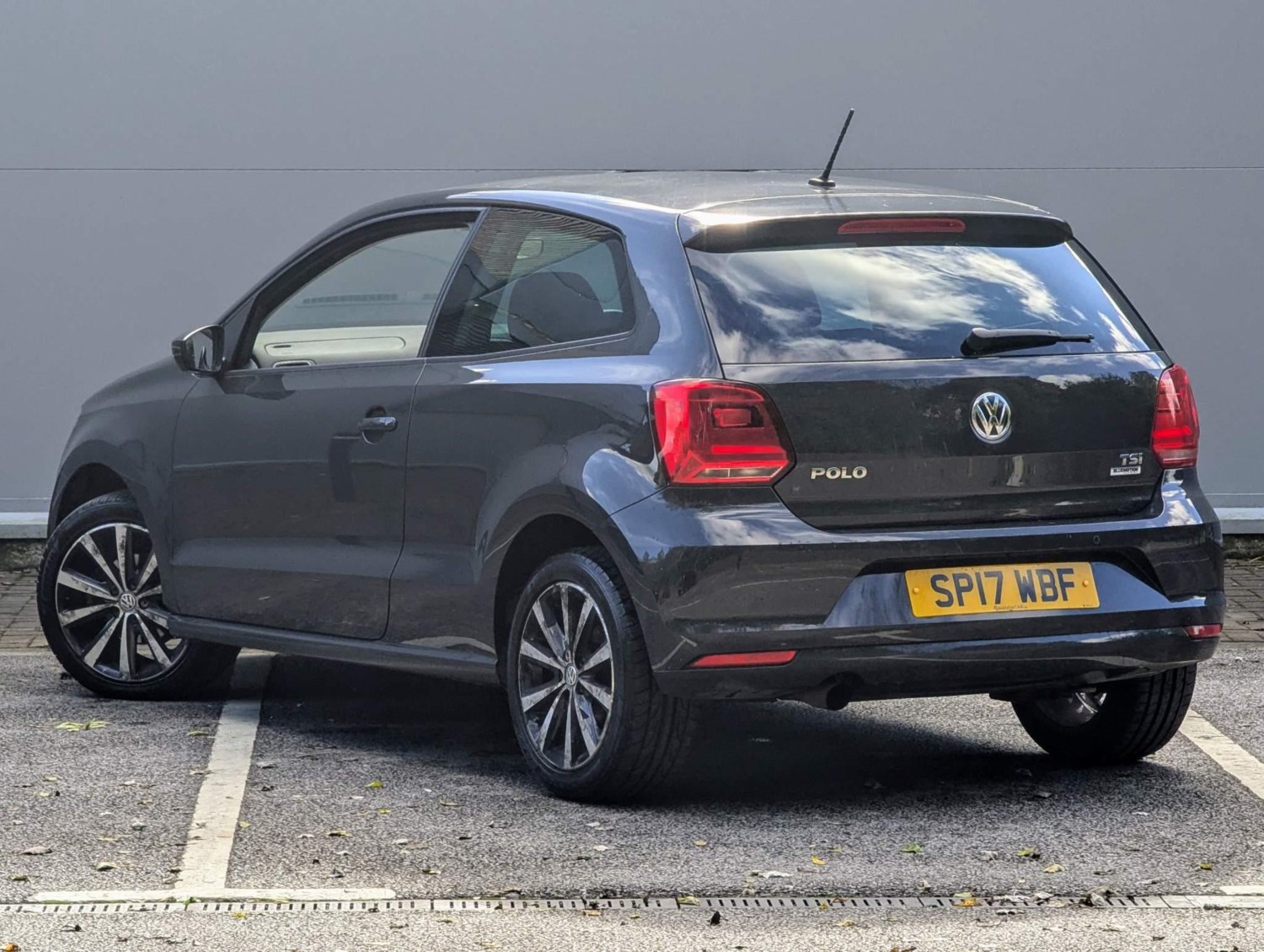 Volkswagen Polo Listing Image