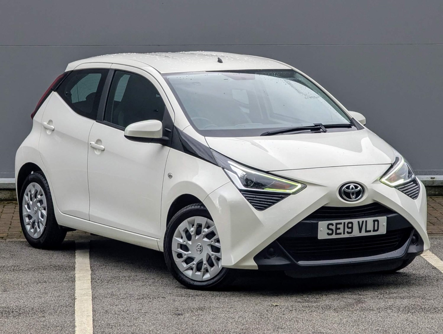 Toyota AYGO Listing Image