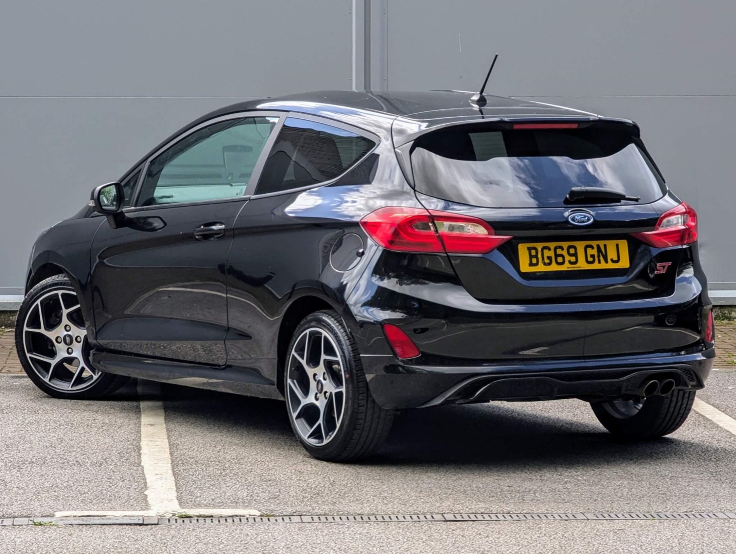 Ford Fiesta Listing Image