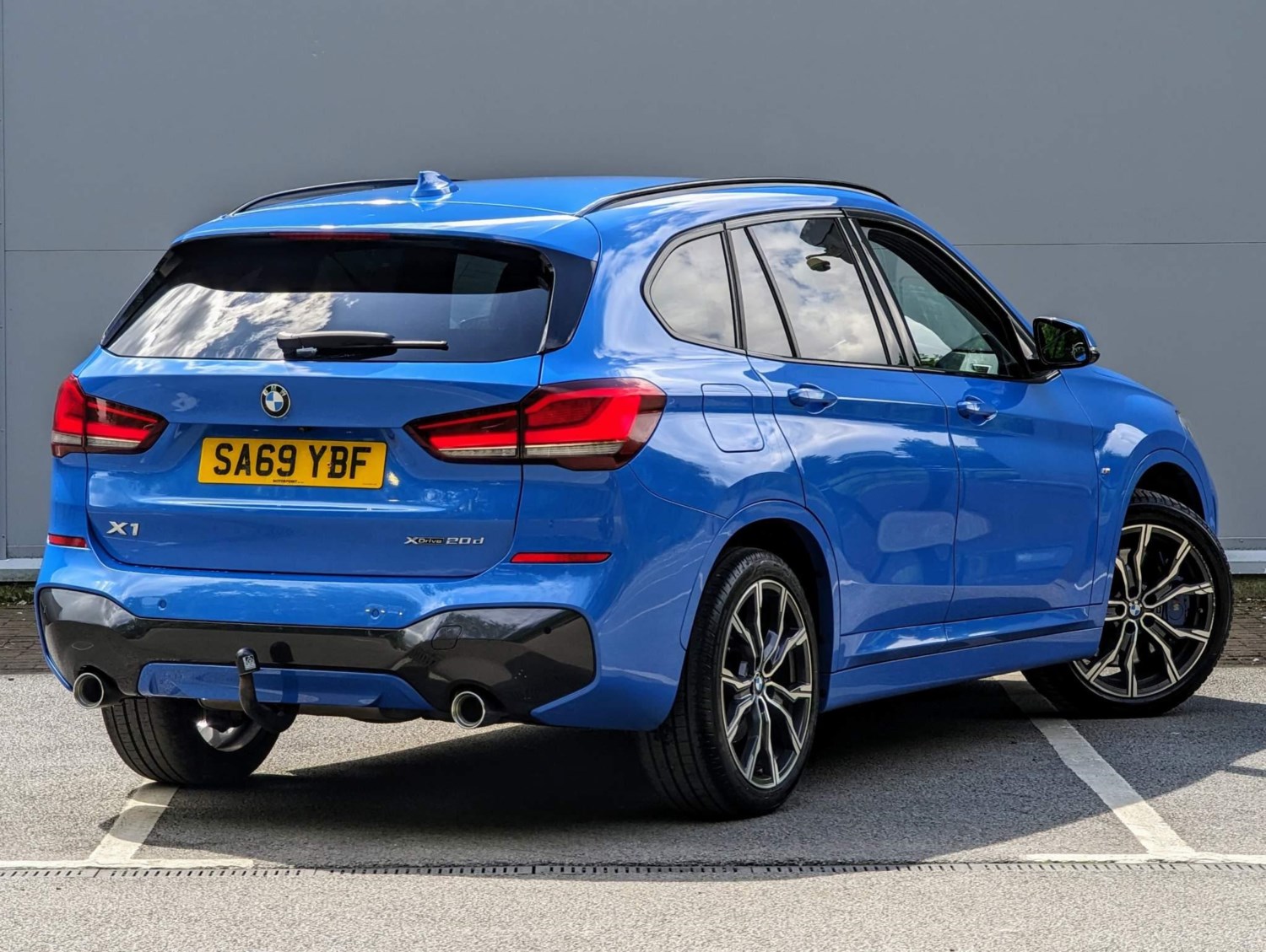 BMW X1 Listing Image