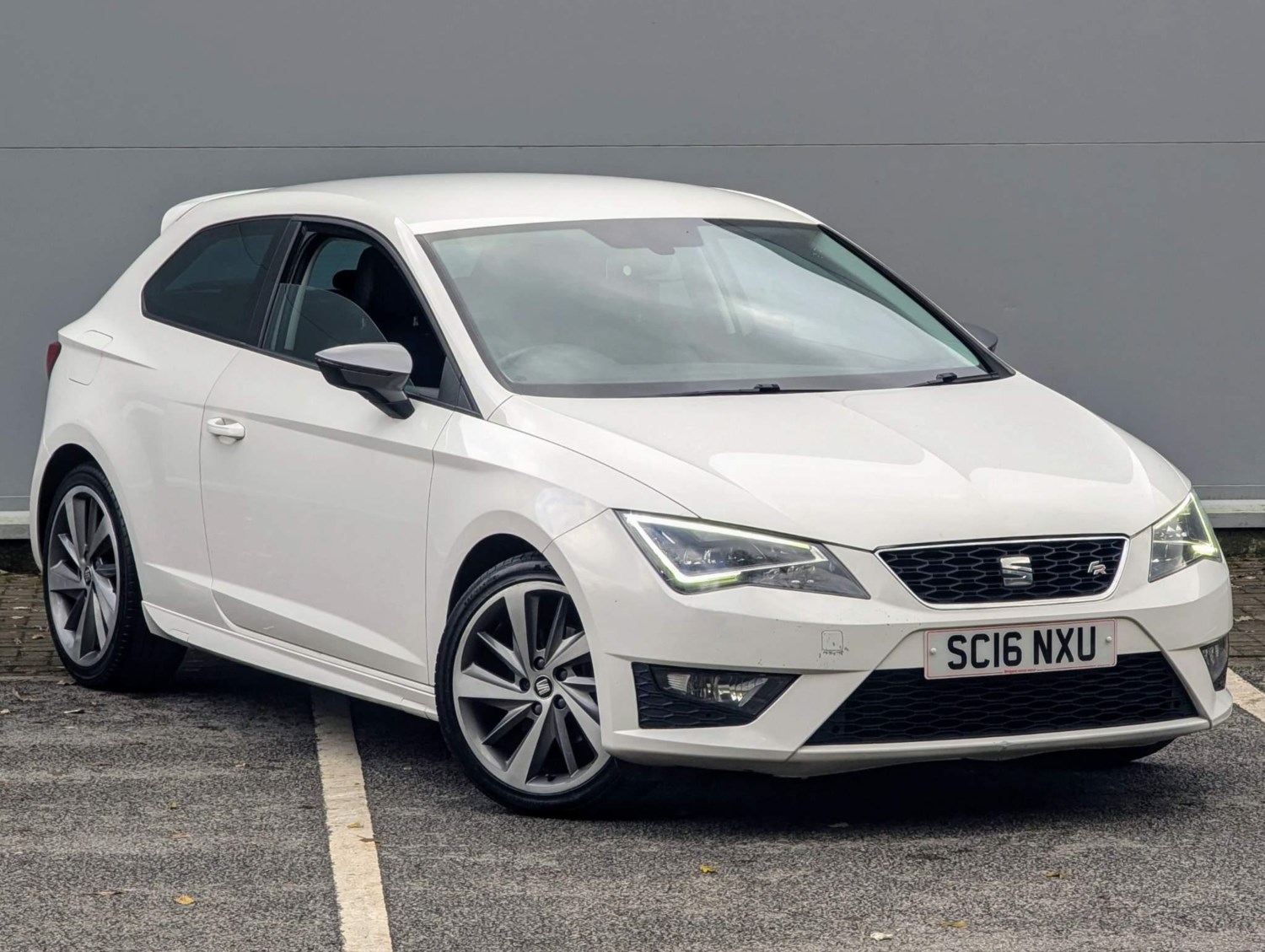 SEAT Leon Listing Image