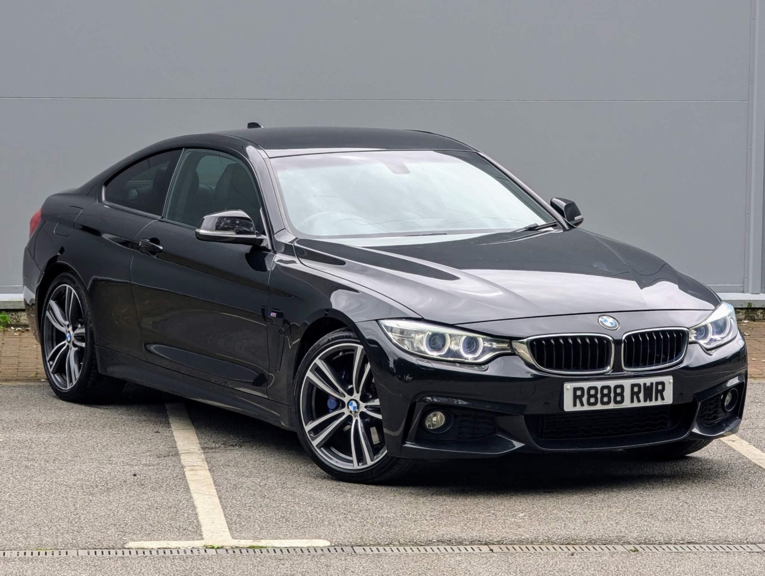 BMW 4 Series Listing Image