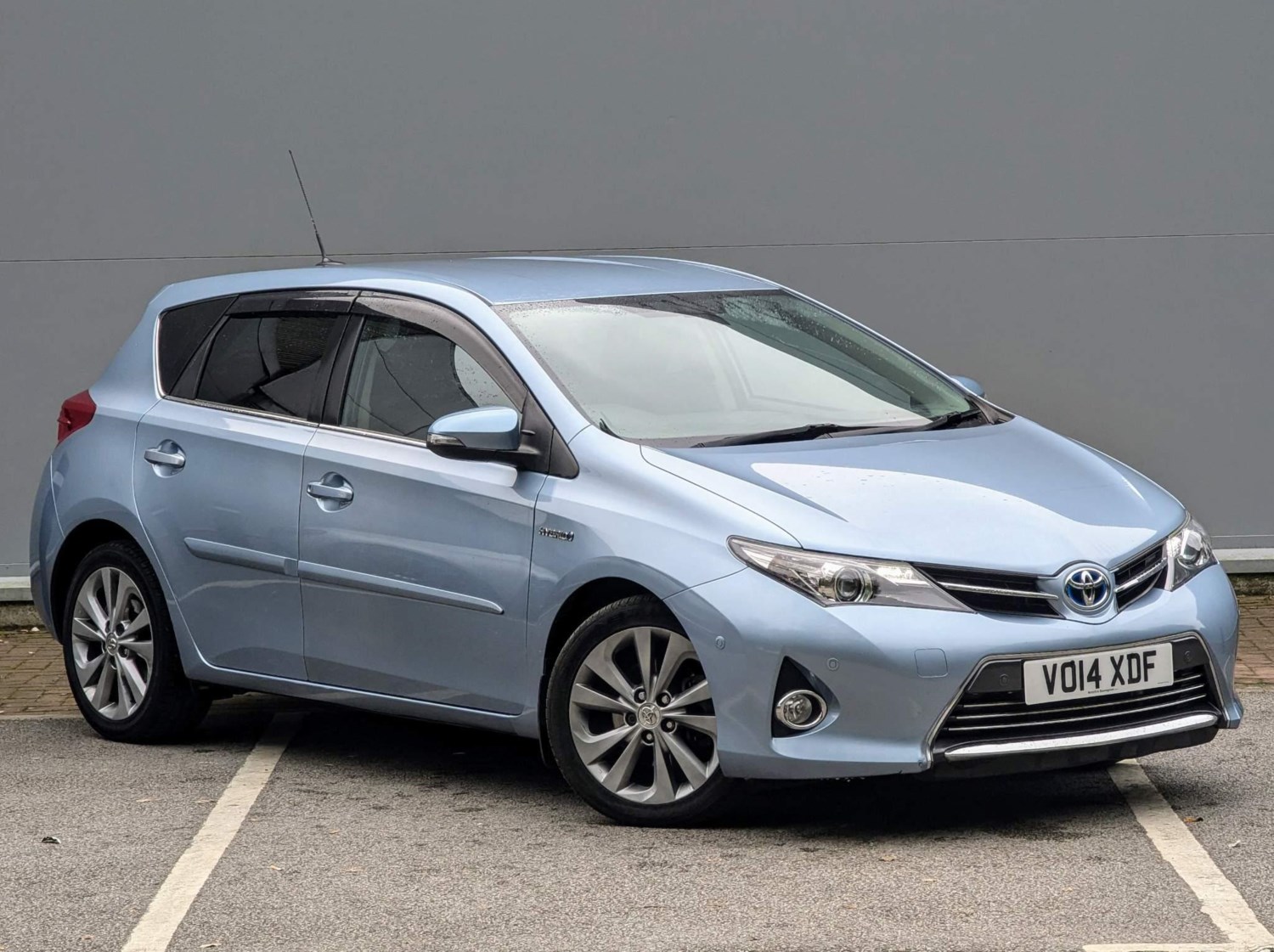 Toyota Auris Listing Image