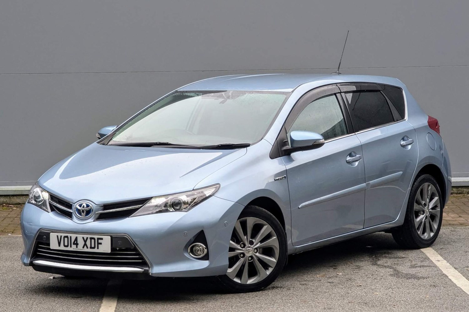 Toyota Auris Listing Image