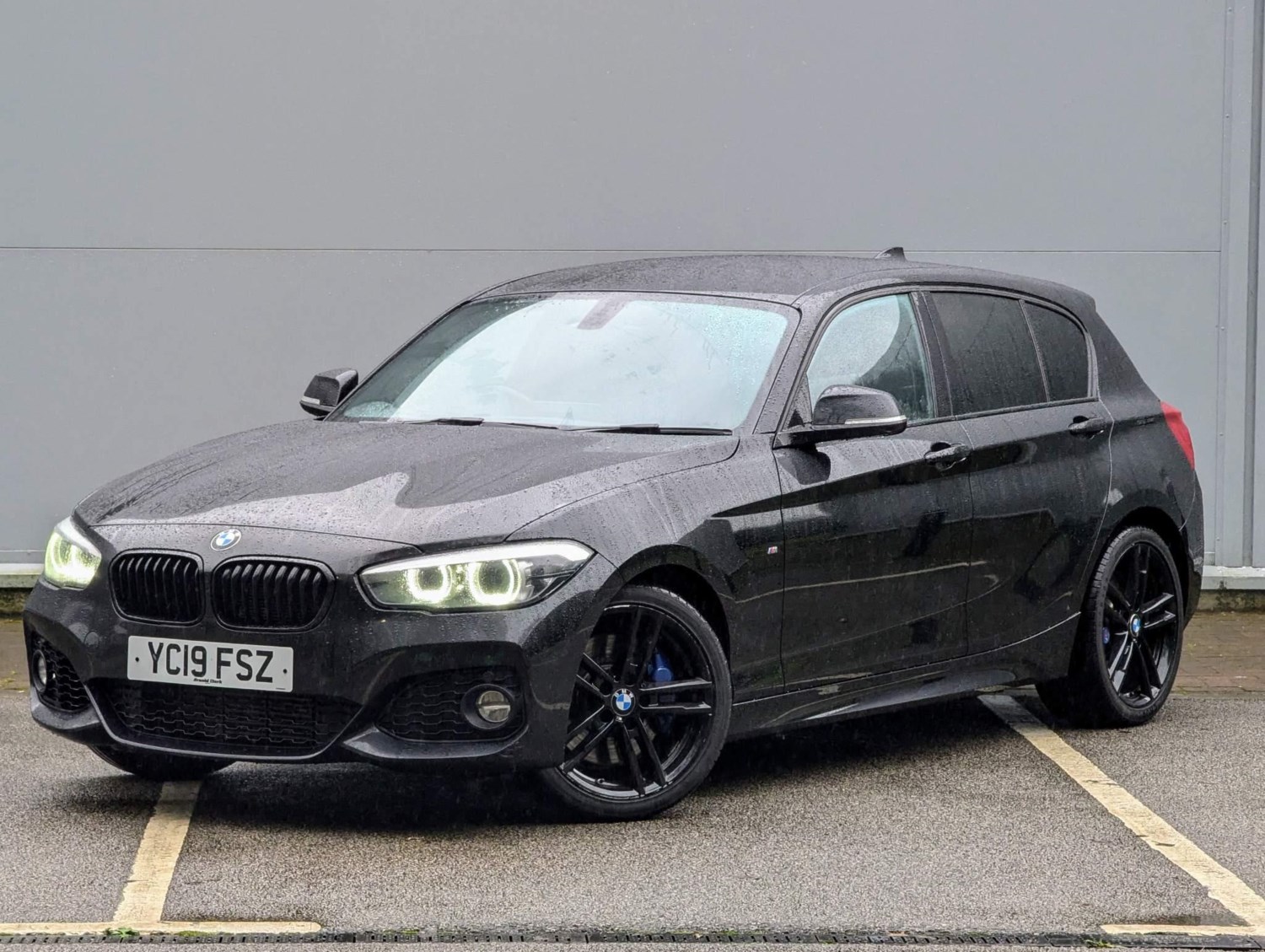 BMW 1 Series Listing Image