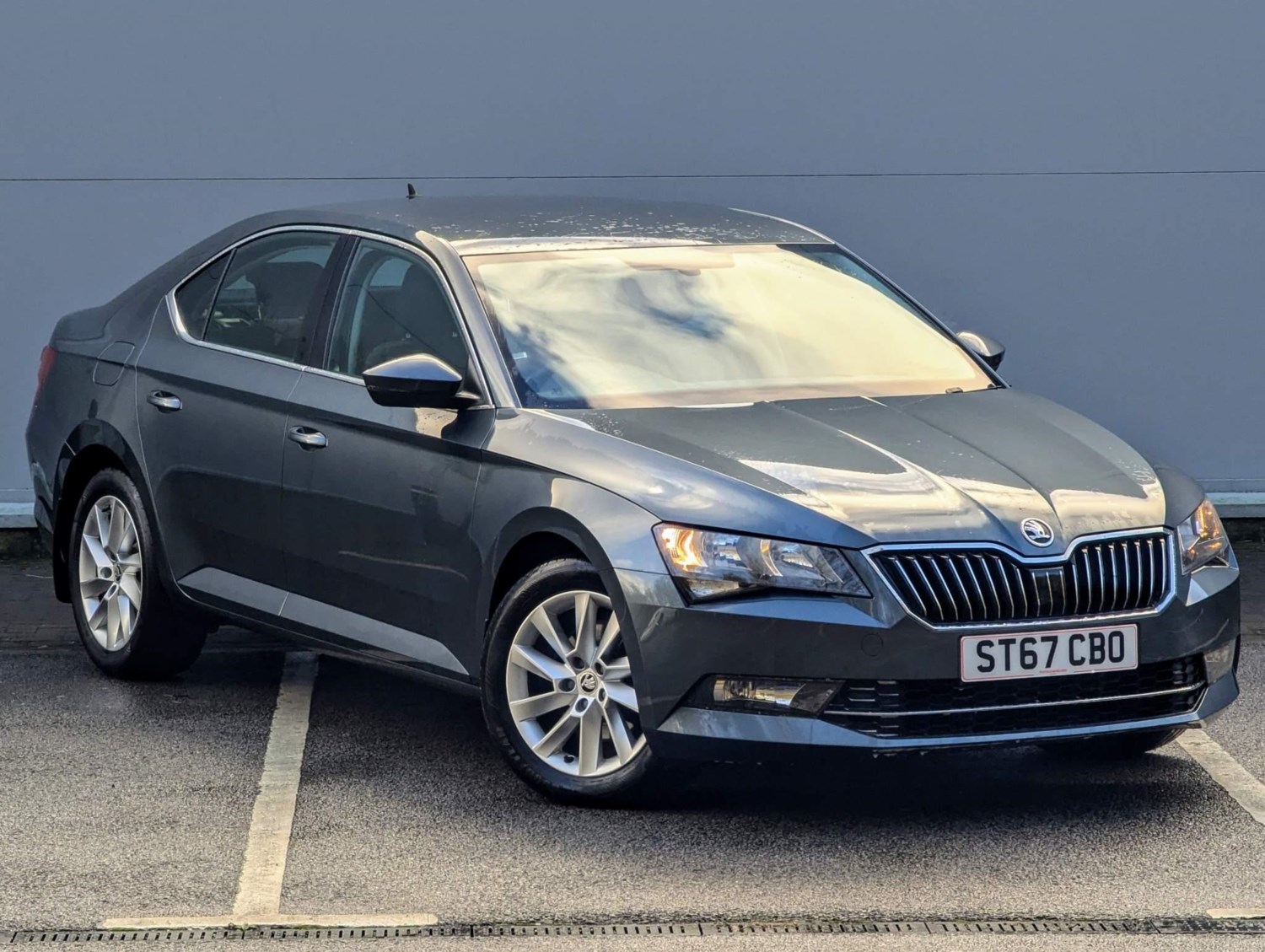 Skoda Superb Listing Image