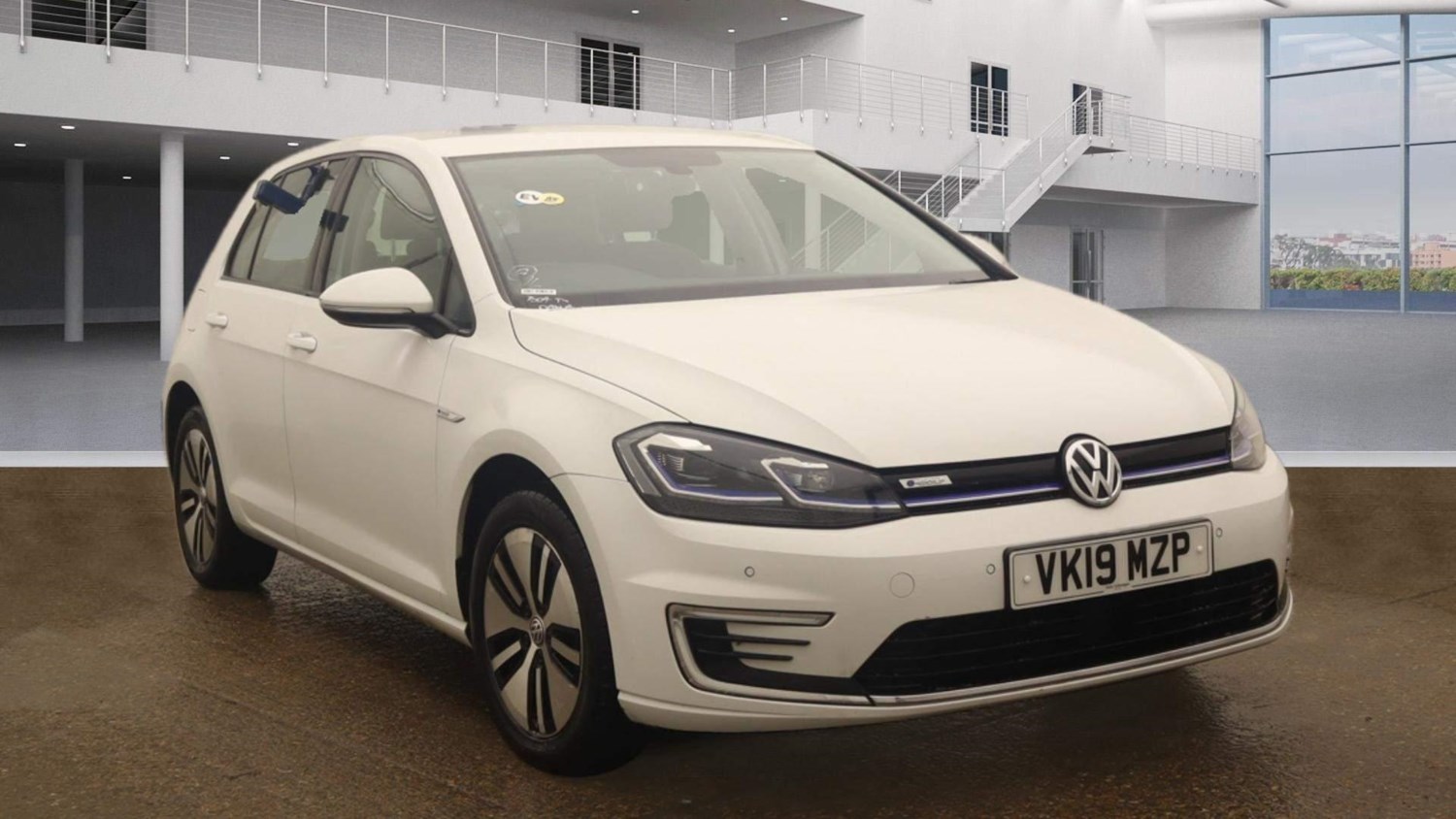 Volkswagen Golf Listing Image