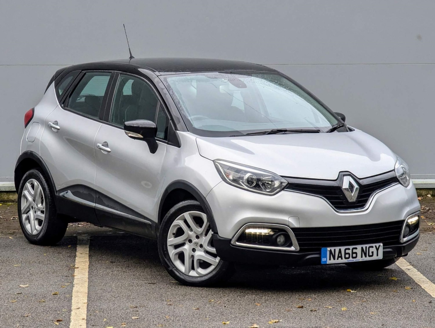 Renault Captur Listing Image