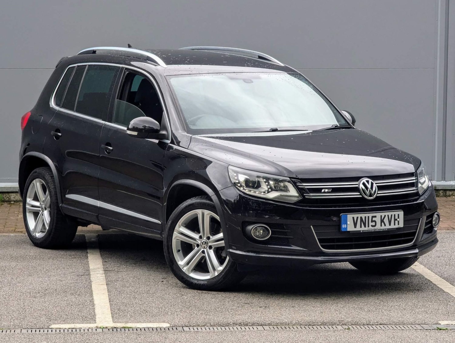 Volkswagen Tiguan Listing Image