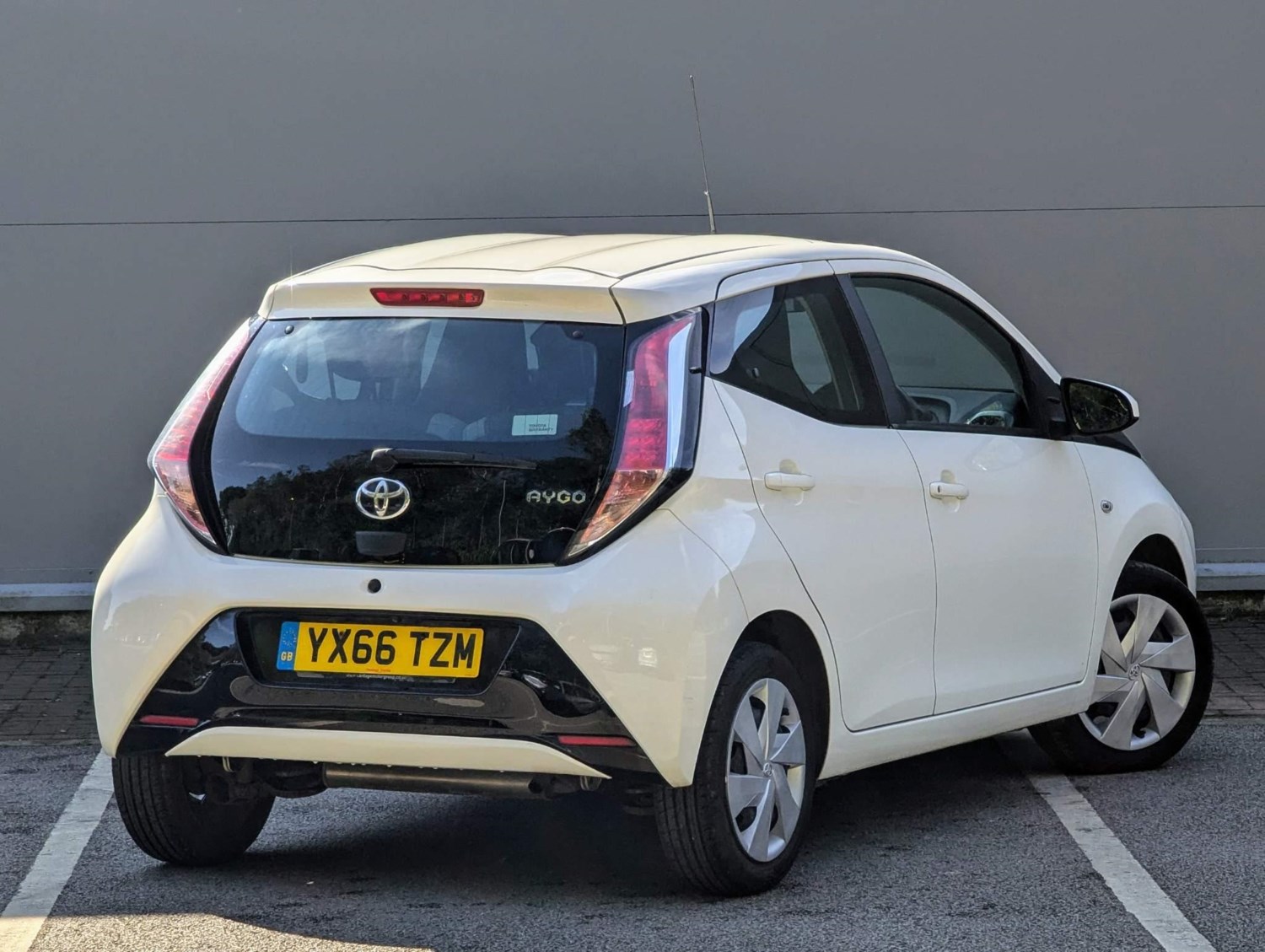 Toyota AYGO Listing Image